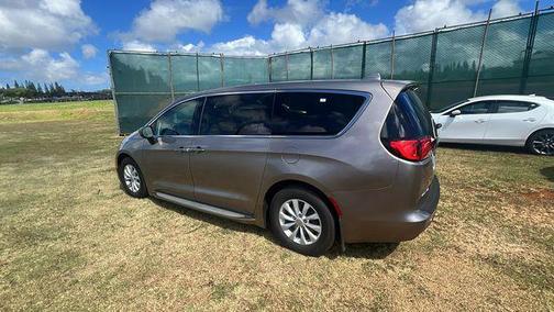 Molten Silver 2017 Chrysler Pacifica Touring