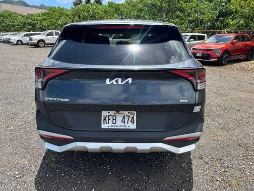 Gravity Gray 2023 Kia Sportage LX