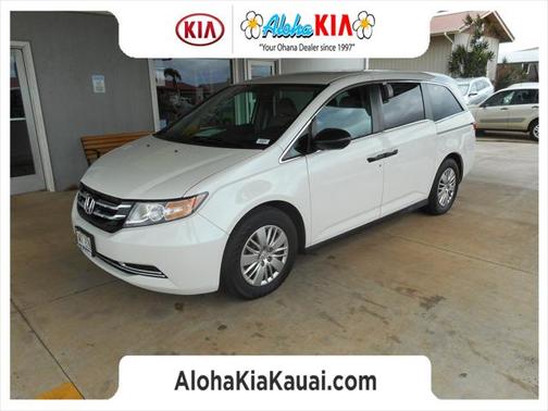 White Diamond Pearl 2016 Honda Odyssey LX