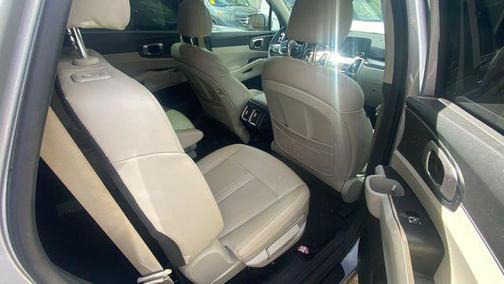Silky Silver 2022 Kia Sorento Hybrid S