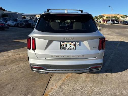 Silky Silver 2022 Kia Sorento Hybrid S