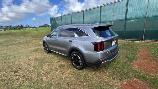 Steel Gray 2025 Kia Sorento Hybrid SX Prestige