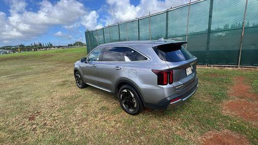 Steel Gray 2025 Kia Sorento Hybrid SX Prestige