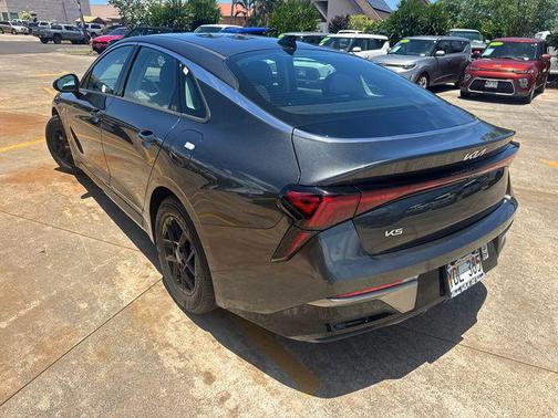 Interstellar Gray 2025 Kia K5 LXS