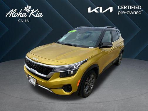 Starbright Yellow/Black Roof 2023 Kia Seltos S