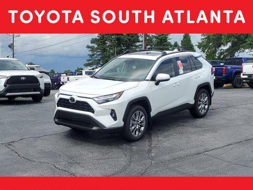 2025 Toyota RAV4 XLE Premium
