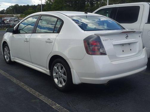 2011 Nissan Sentra 2.0 SR