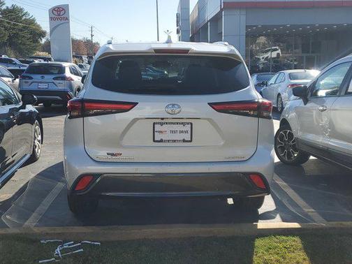 2020 Toyota Highlander Limited