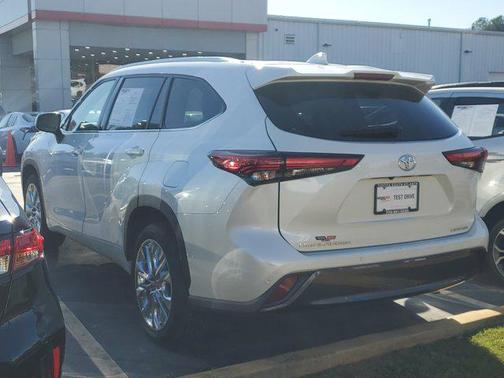 2020 Toyota Highlander Limited