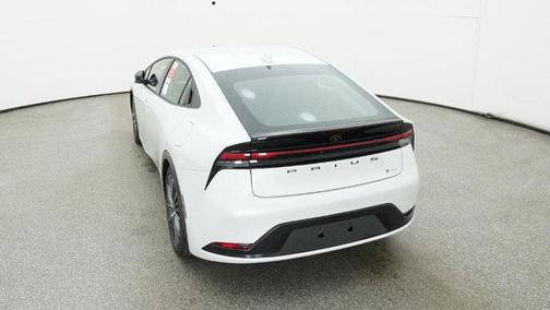 2025 Toyota Prius XLE