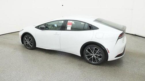 2025 Toyota Prius XLE