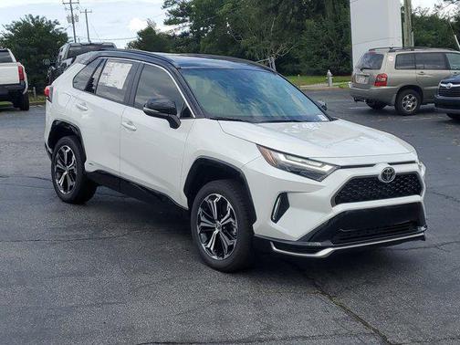 2025 Toyota RAV4 Hybrid SE