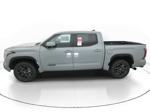 2026 Toyota Tundra Hybrid Platinum
