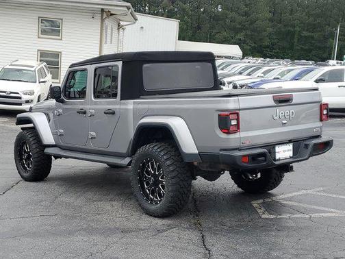 2020 Jeep Gladiator Overland