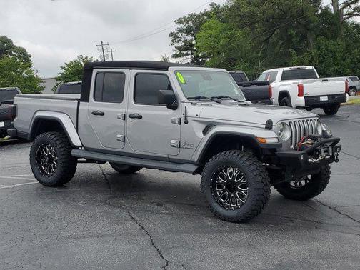 2020 Jeep Gladiator Overland
