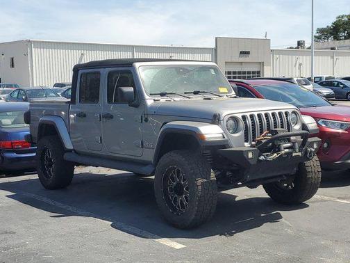 2020 Jeep Gladiator Overland