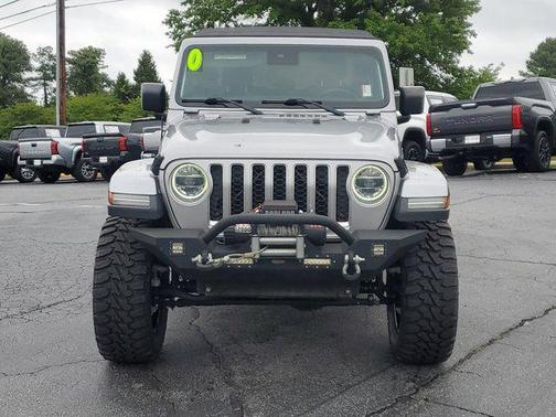 2020 Jeep Gladiator Overland