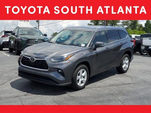 2022 Toyota Highlander LE