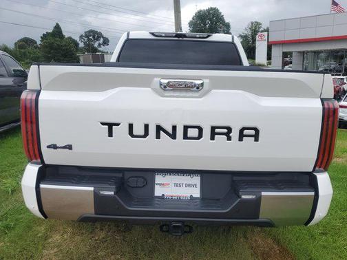 2024 Toyota Tundra Hybrid Limited