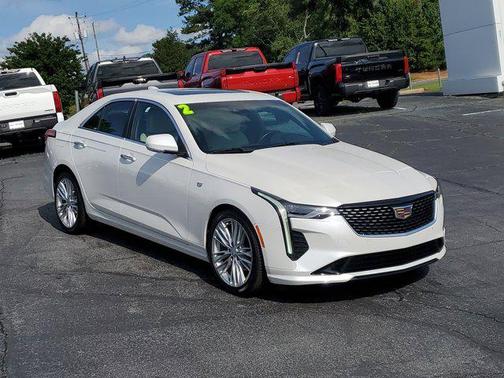 2022 Cadillac CT4 Premium Luxury