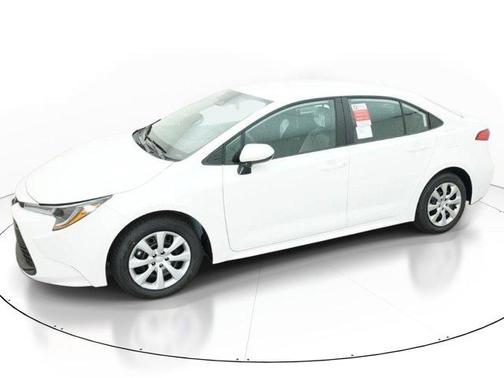 0040 2026 Toyota Corolla LE