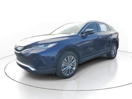 2023 Toyota Venza XLE