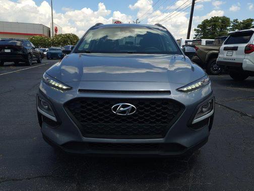 2021 Hyundai KONA SEL