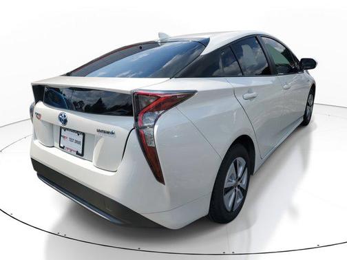 2016 Toyota Prius Four
