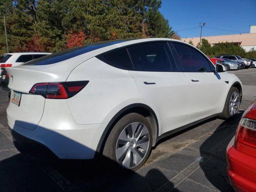 2023 Tesla Model Y Long Range Dual Motor All-Wheel Drive