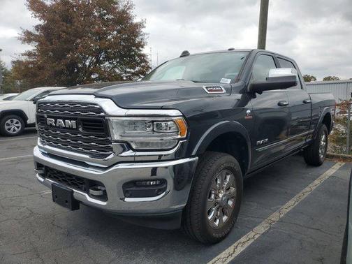 2019 RAM 2500 Limited Crew Cab 4x4 6'4' Box