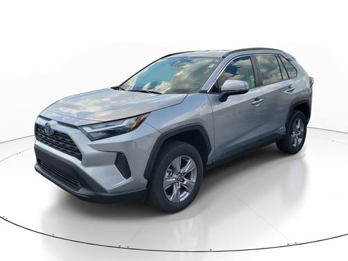 Silver Sky Metallic 2024 Toyota RAV4 Hybrid XLE
