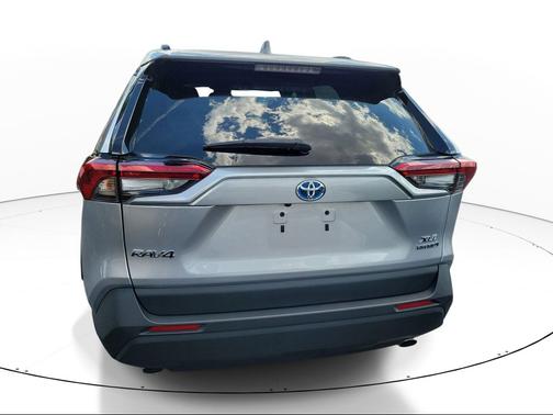 Silver Sky Metallic 2024 Toyota RAV4 Hybrid XLE