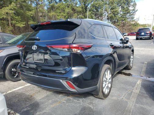 2024 Toyota Highlander Limited