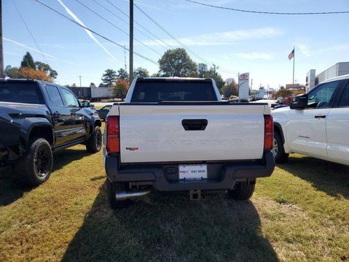 2025 Toyota Tacoma SR