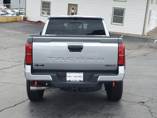 2025 Toyota Tacoma TRD Off Road