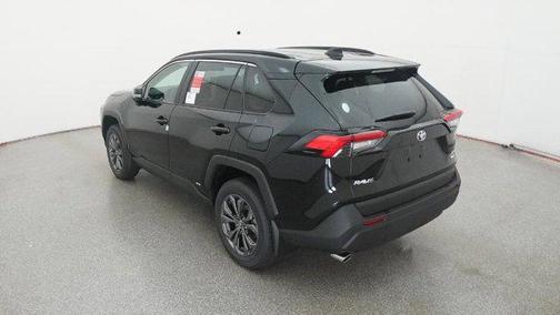 2025 Toyota RAV4 Hybrid XLE Premium