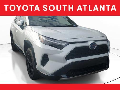 2024 Toyota RAV4 Hybrid SE