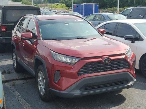 2020 Toyota RAV4 LE