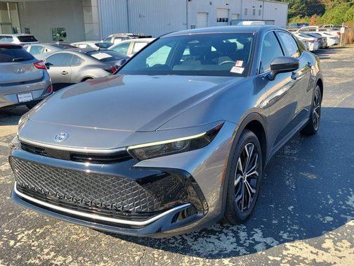 2023 Toyota Crown XLE