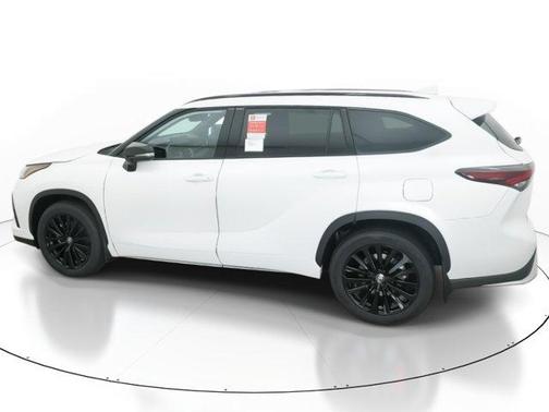 2026 Toyota Highlander XSE