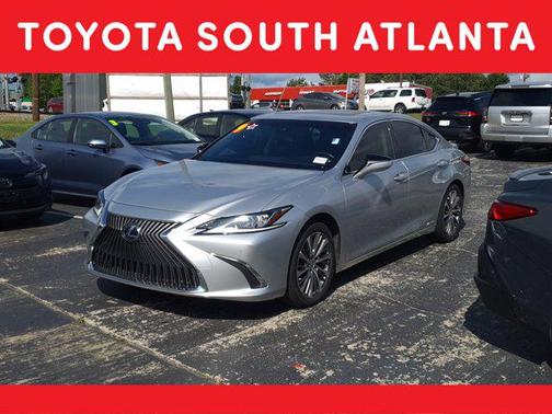 2019 Lexus ES 300h Base