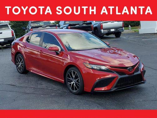 2022 Toyota Camry SE