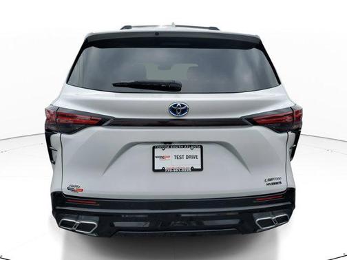 2022 Toyota Sienna Limited