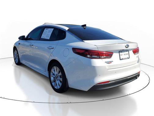 2018 Kia Optima S