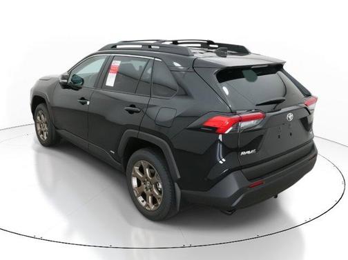 2025 Toyota RAV4 Hybrid SE