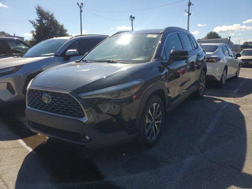 2022 Toyota Corolla Cross XLE