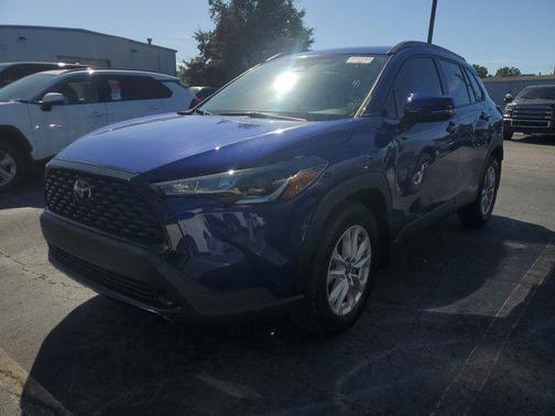 2023 Toyota Corolla Cross LE