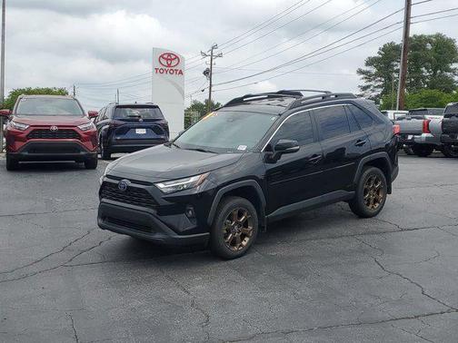 2023 Toyota RAV4 Hybrid Woodland Edition
