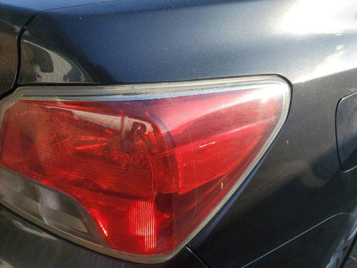 2013 Subaru Impreza 2.0i