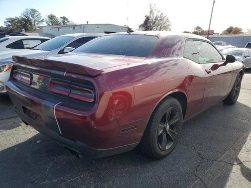 2020 Dodge Challenger SXT